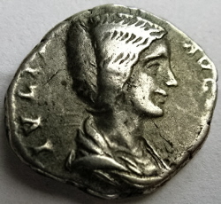 Julia Domna, denarius, Rome, 196-211 na Chr