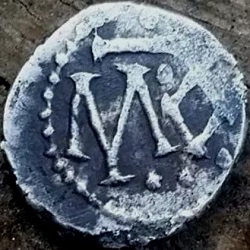 Merovingische denier met letters, z.mpl. z.j. ca begin 8 ste eeuw